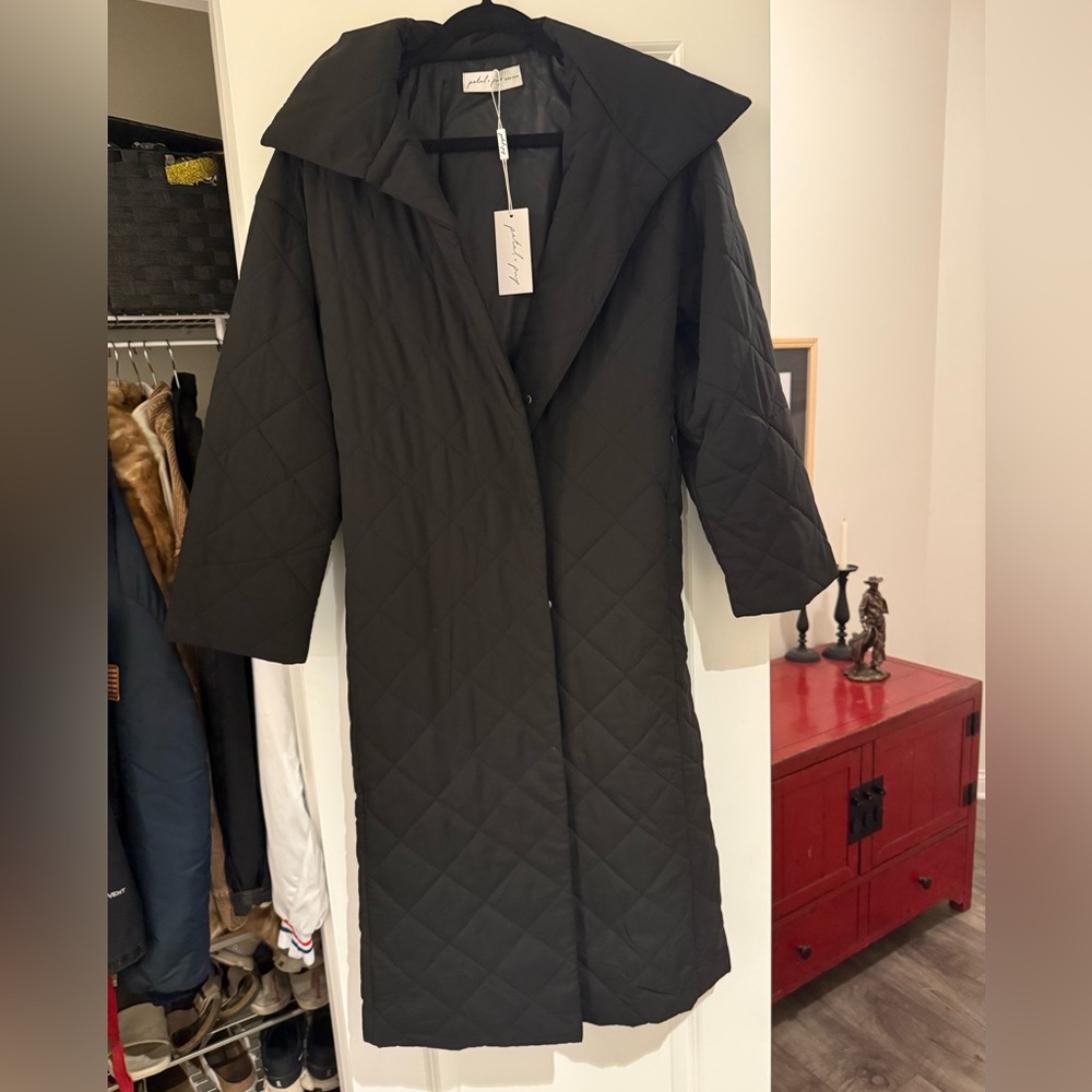 NWT Petal & Pup Black Quilted Long Coat